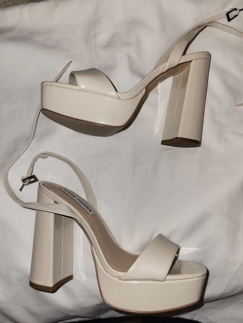 Steve Madden Women's Beige Strappy Heels - Picture 4 of 4